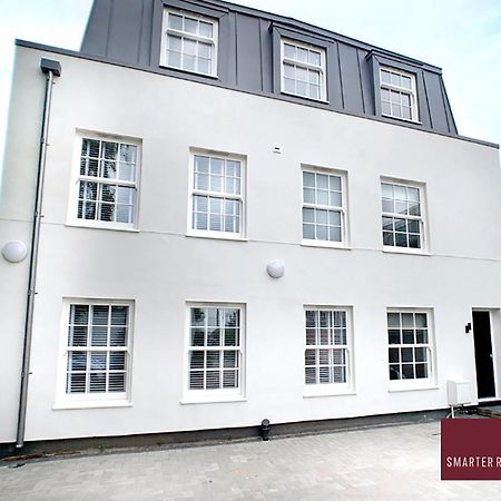 Eton, Windsor - 1 Bedroom First Floor Apartment - Parking Екстер'єр фото